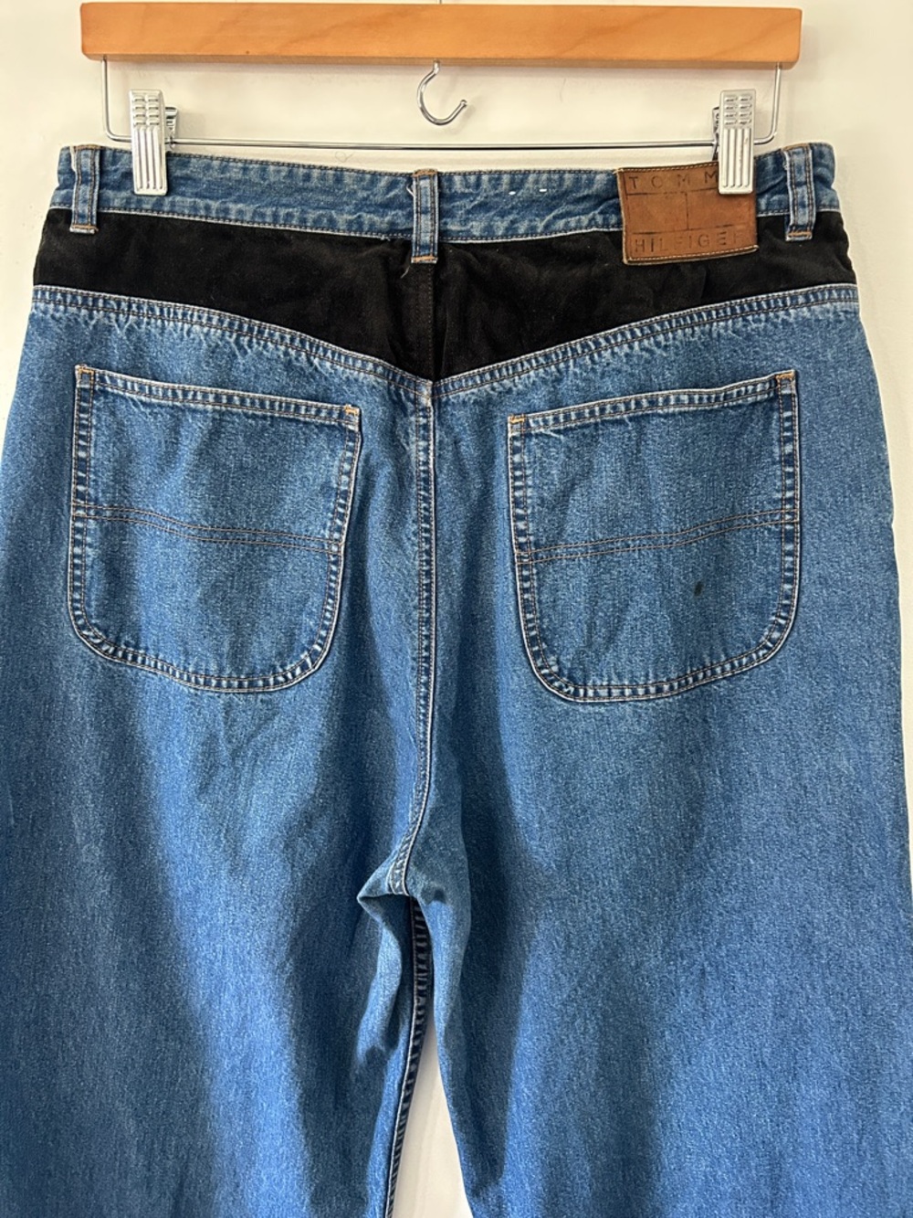 Vintage Tommy Hilfiger Jeans Women’s 14 Barrell Leg High Waisted Velvet Trimmed - Picture 6 of 16